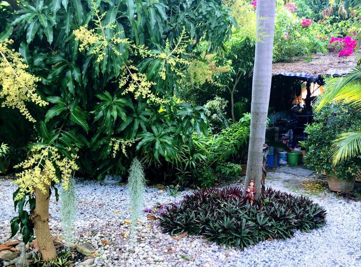 Daisy'S 2 Bedroom Family Home For Up To 5 Guests With Garden & Bbq Koh Samet ภายนอก รูปภาพ